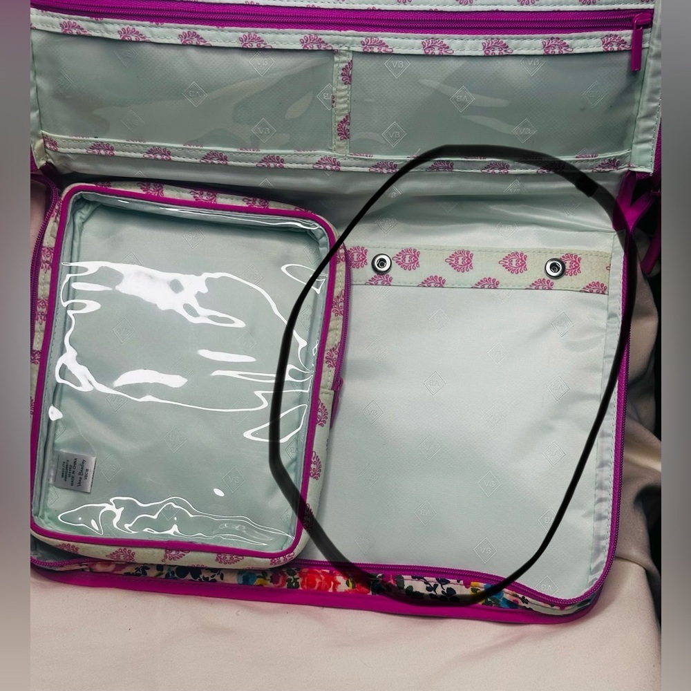 Vera Bradley Jewelry Hanging Organizer - Picture 6 of 6